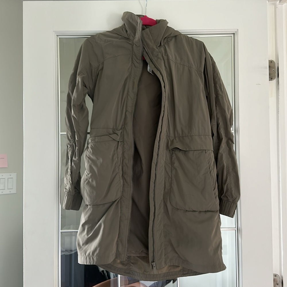 Lululemon Keep On Trek 3-in-1 Jacket in Carbon Dust